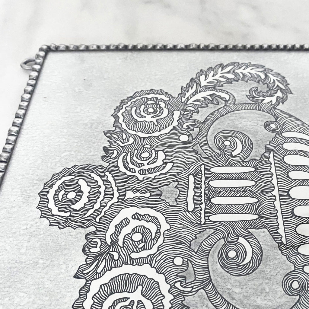 VASE OF ROSES (Wall Charm)