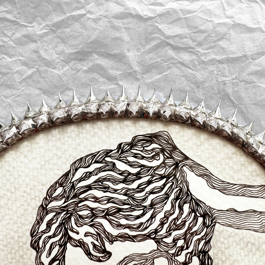 FLORA QUEEN (Wall Charm)