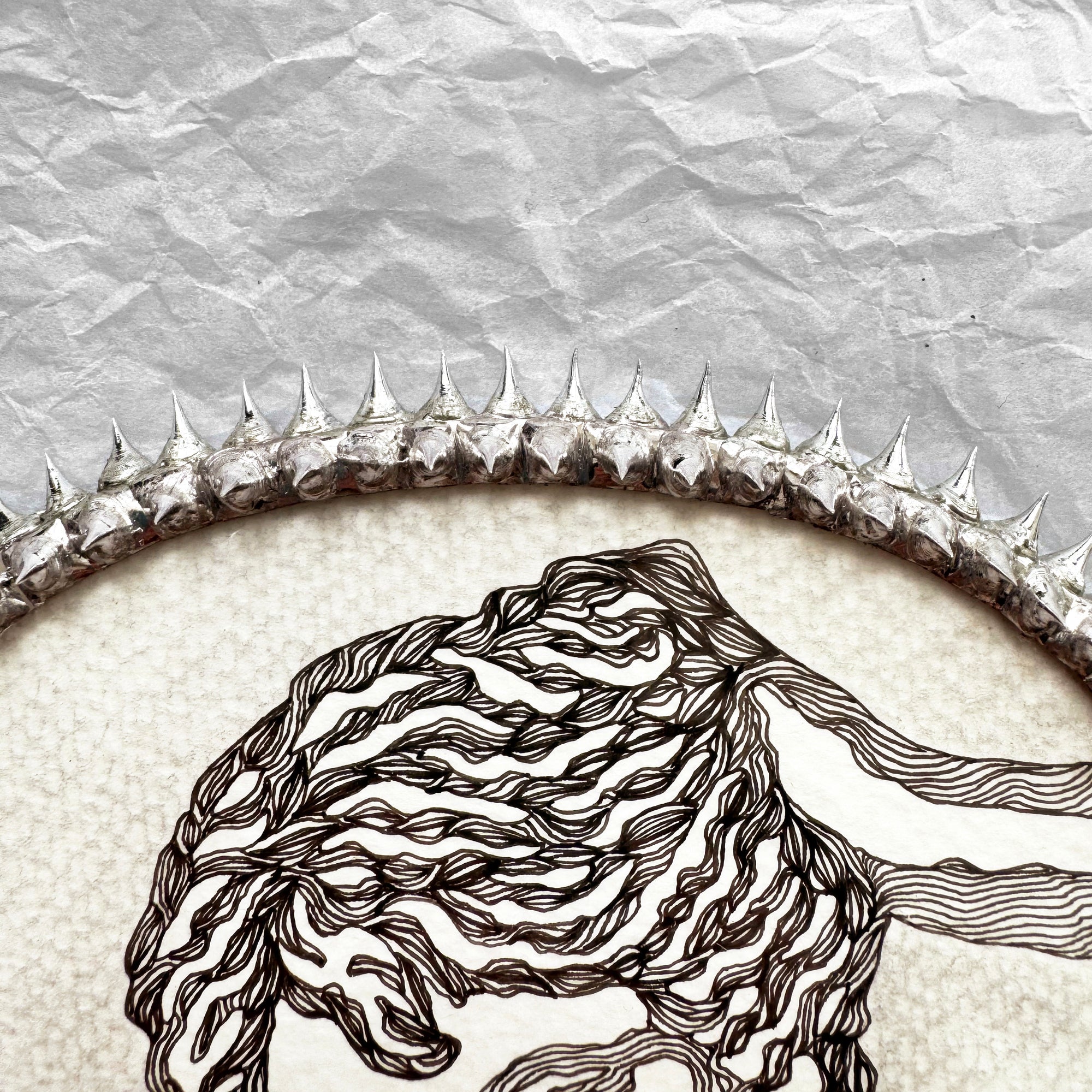 FLORA QUEEN (Wall Charm)